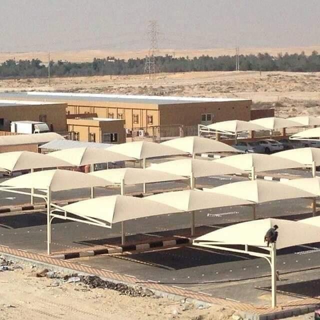 مظلات وسواتر